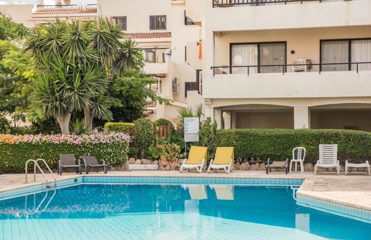 One Bedroom Apartment In Paphos In Good Location Exteriér fotografie