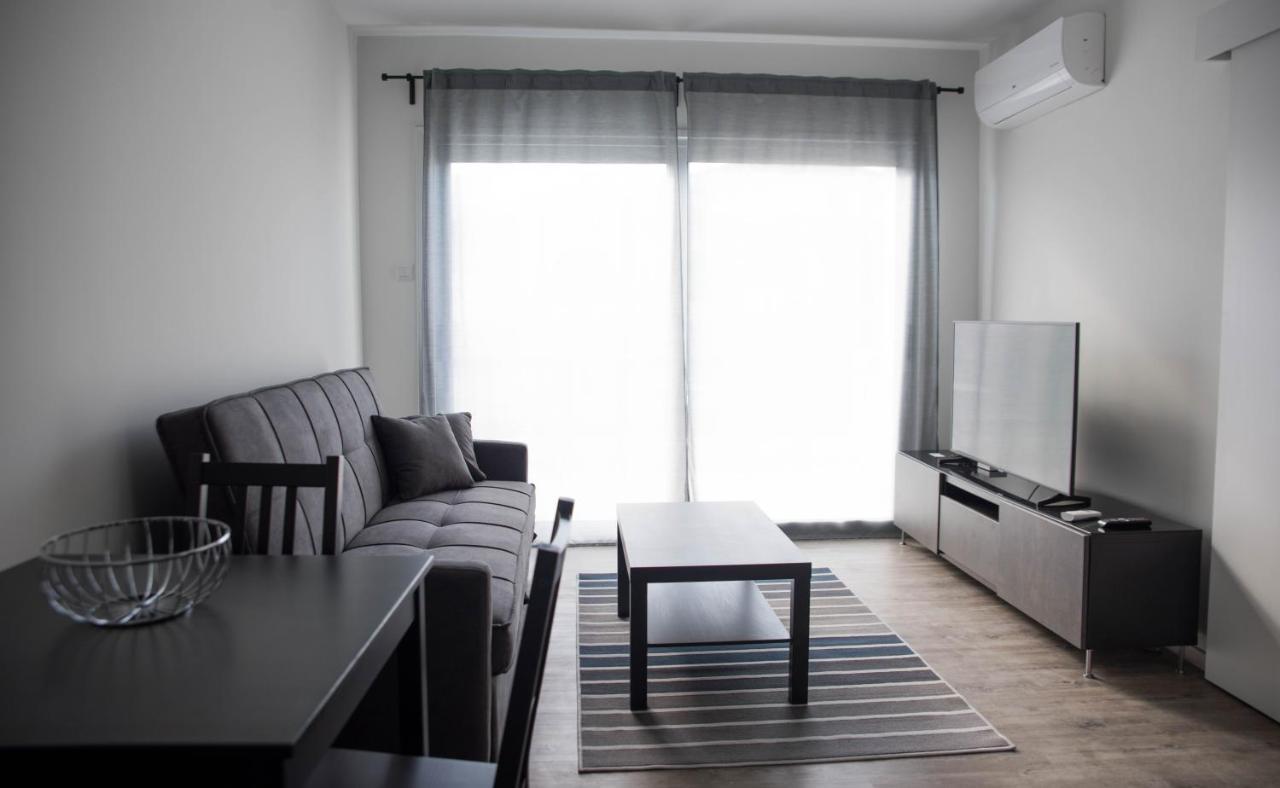 One Bedroom Apartment In Paphos In Good Location Exteriér fotografie